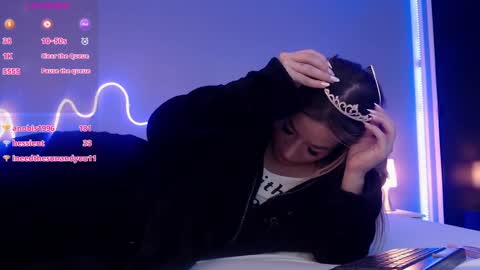 zoe online show from March 10, 2025, 9:43 am