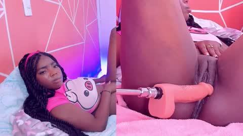 Snapshot of zoeethompson_cm chatting on March 1, 2025, 10:53 pm online show from March 1, 2025, 10:53 pm