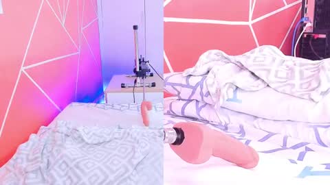 Snapshot of zoeethompson_cm chatting on March 3, 2025, 2:04 pm online show from March 3, 2025, 2:04 pm