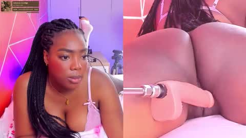 Snapshot of zoeethompson_cm chatting on November 18, 2025, 11:03 am online show from November 18, 2025, 11:03 am