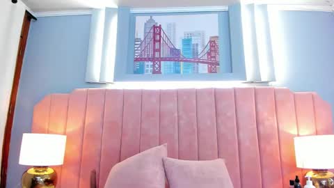 Snapshot of zoey_cute_ chatting on February 11, 2025, 3:08 am Valeria online show from February 11, 2025, 3:08 am