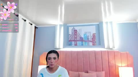 Snapshot of zoey_cute_ chatting on February 16, 2025, 9:15 am Valeria online show from February 16, 2025, 9:15 am