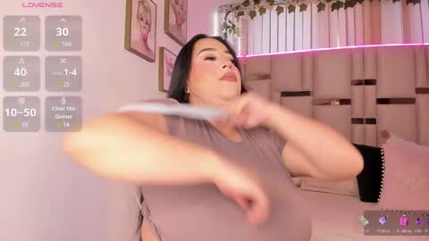 Snapshot of zoey_thommpson chatting on November 15, 2025, 8:49 pm zoey thommpson online show from November 15, 2025, 8:49 pm