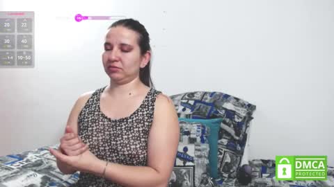 Snapshot of zohe_ chatting on February 15, 2025, 9:16 am zohe online show from February 15, 2025, 9:16 am