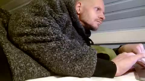 Snapshot of zolexthomas chatting on December 14, 2024, 6:20 pm zolexthomas online show from December 14, 2024, 6:20 pm