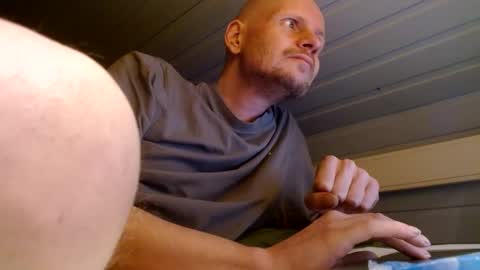 Snapshot of zolexthomas chatting on March 2, 2025, 8:40 pm zolexthomas online show from March 2, 2025, 8:40 pm