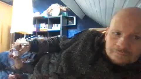 Snapshot of zolexthomas chatting on March 8, 2025, 12:30 pm zolexthomas online show from March 8, 2025, 12:30 pm