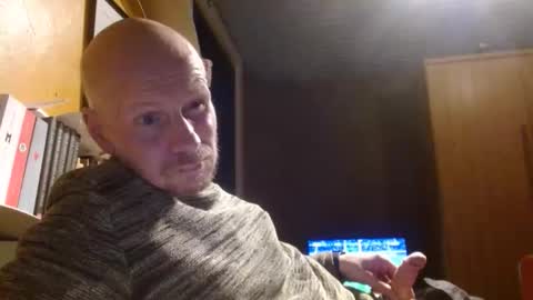 Snapshot of zolexthomas chatting on September 30, 2025, 6:02 pm zolexthomas online show from September 30, 2025, 6:02 pm