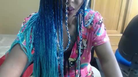 Zooe online show from February 3, 2025, 1:30 pm