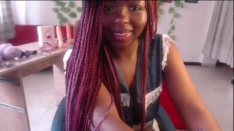 Snapshot of zooee_p chatting on October 26, 2025, 9:21 pm Zooe online show from October 26, 2025, 9:21 pm