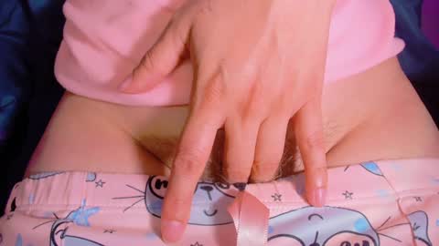 Snapshot of zooeybelair chatting on January 25, 2025, 6:12 am Alicie online show from January 25, 2025, 6:12 am