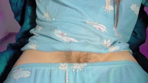 Snapshot of zooeybelair chatting on February 1, 2025, 7:15 am Alicie online show from February 1, 2025, 7:15 am