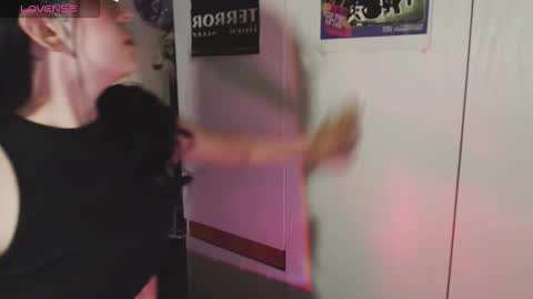 cintya kors online show from October 10, 2025, 1:15 am