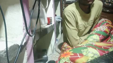 Snapshot of zoyakhan803 chatting on February 16, 2025, 1:14 am zoyakhan803 online show from February 16, 2025, 1:14 am