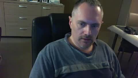 Snapshot of zultem chatting on February 25, 2025, 5:08 am zultem online show from February 25, 2025, 5:08 am