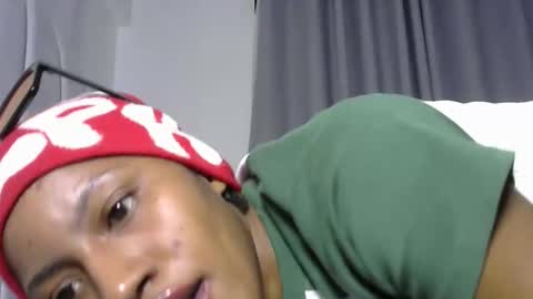 zurime3 online show from November 25, 2025, 5:46 pm