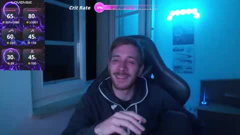 Snapshot of zuzmosfokafasz chatting on November 24, 2025, 9:36 pm Zuzmoe online show from November 24, 2025, 9:36 pm