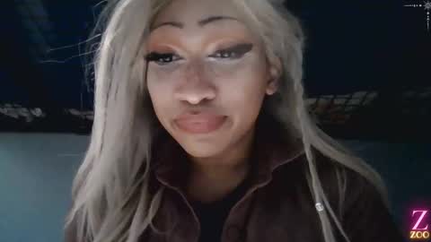 Snapshot of zya_zoo chatting on December 14, 2024, 5:40 am ZYA online show from December 14, 2024, 5:40 am