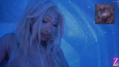 Snapshot of zya_zoo chatting on January 11, 2025, 12:55 am ZYA online show from January 11, 2025, 12:55 am