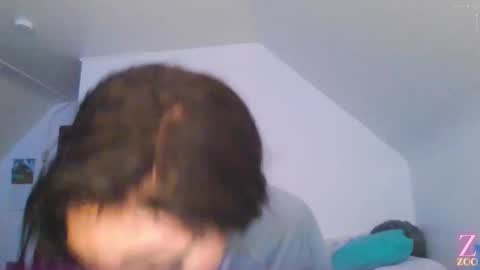 Snapshot of zya_zoo chatting on January 30, 2025, 11:45 pm ZYA online show from January 30, 2025, 11:45 pm