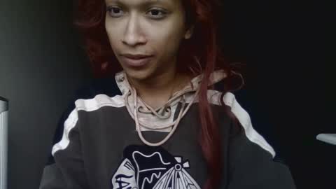 Snapshot of zya_zoo chatting on November 23, 2025, 8:52 pm ZYA online show from November 23, 2025, 8:52 pm