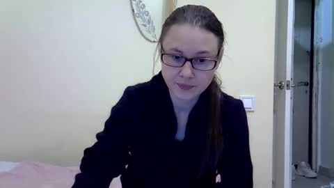 Snapshot of zyuhre chatting on December 7, 2024, 10:06 pm Zyuhre online show from December 7, 2024, 10:06 pm