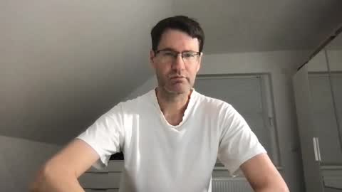 Snapshot of zzz123_cam chatting on January 19, 2025, 4:04 pm zzz123_cam online show from January 19, 2025, 4:04 pm