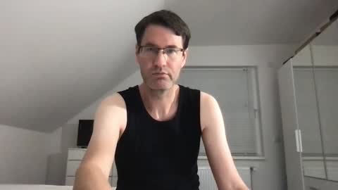 Snapshot of zzz123_cam chatting on September 21, 2025, 3:24 pm zzz123_cam online show from September 21, 2025, 3:24 pm