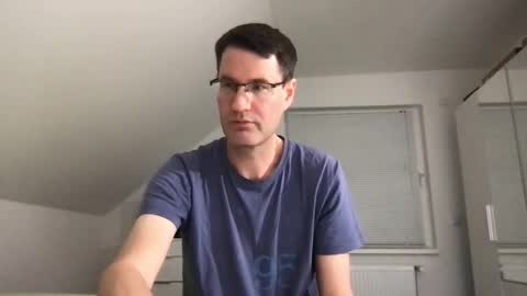 Snapshot of zzz123_cam chatting on November 7, 2025, 10:32 pm zzz123_cam online show from November 7, 2025, 10:32 pm