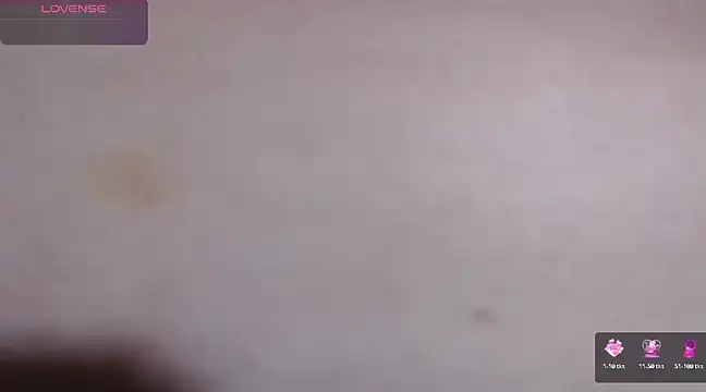 Snapshot of keiraston4u chatting on February 2, 2025, 11:32 pm keiraston4u online show from February 2, 2025, 11:32 pm