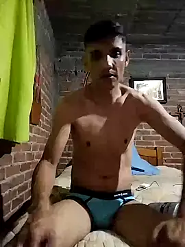 Snapshot of Alejandre21 chatting on March 20, 2025, 5:35 am Alejandre21 online show from March 20, 2025, 5:35 am