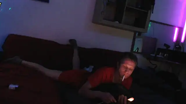 davidgntxxxxx online show from November 16, 2025, 8:14 pm