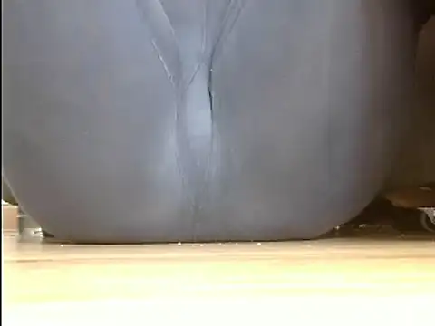 Snapshot of Squirtlady38 chatting on January 23, 2025, 11:37 am Squirtlady38 online show from January 23, 2025, 11:37 am