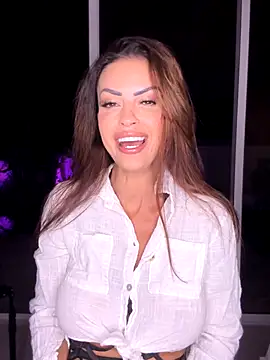 Snapshot of Helena_Karel chatting on October 12, 2025, 7:13 pm Helena Karel online show from October 12, 2025, 7:13 pm