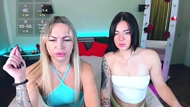 Snapshot of CrazyMilanka chatting on October 19, 2025, 8:15 am CrazyMilanka online show from October 19, 2025, 8:15 am
