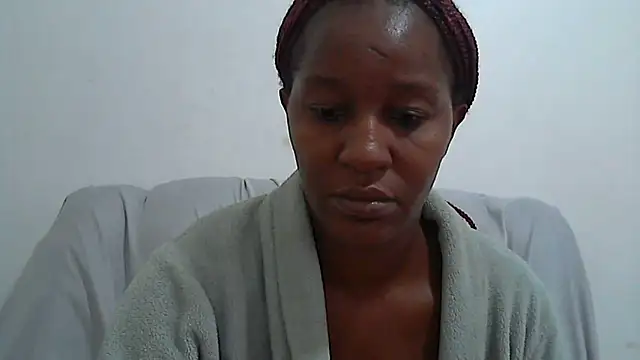 Snapshot of sluttylaura21 chatting on March 16, 2025, 9:49 am sluttylaura21 online show from March 16, 2025, 9:49 am