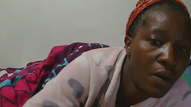 Snapshot of sluttylaura21 chatting on September 25, 2025, 8:23 pm sluttylaura21 online show from September 25, 2025, 8:23 pm