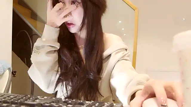 Snapshot of Serena-AU chatting on January 15, 2025, 2:13 pm Serena-AU online show from January 15, 2025, 2:13 pm