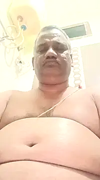 StarPacifist6 online show from December 8, 2024, 1:03 pm