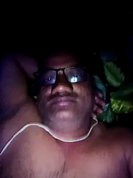 StarPacifist6 online show from December 24, 2024, 11:55 pm