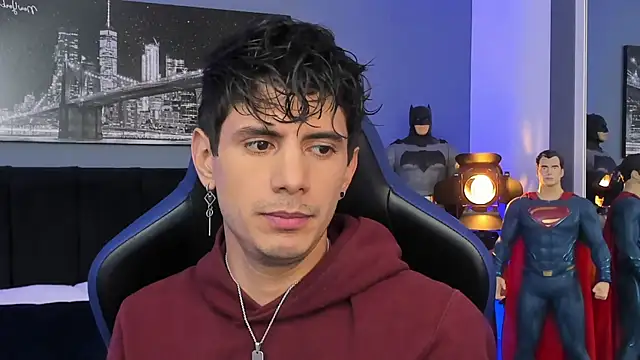 Snapshot of Jeick-Dawson chatting on December 16, 2025, 2:27 am Jeick-Dawson online show from December 16, 2025, 2:27 am