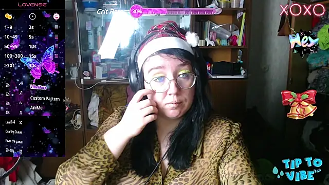 Snapshot of LeonaHarrison chatting on December 22, 2024, 3:11 pm LeonaHarrison online show from December 22, 2024, 3:11 pm