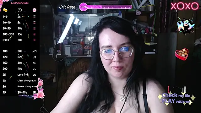 Snapshot of LeonaHarrison chatting on March 13, 2025, 7:28 pm LeonaHarrison online show from March 13, 2025, 7:28 pm