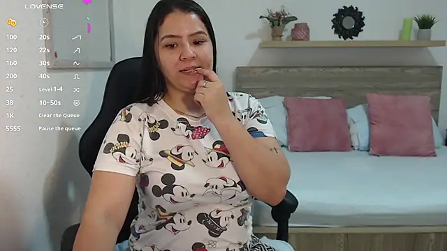 ibeth diaz online show from December 9, 2024, 11:36 am