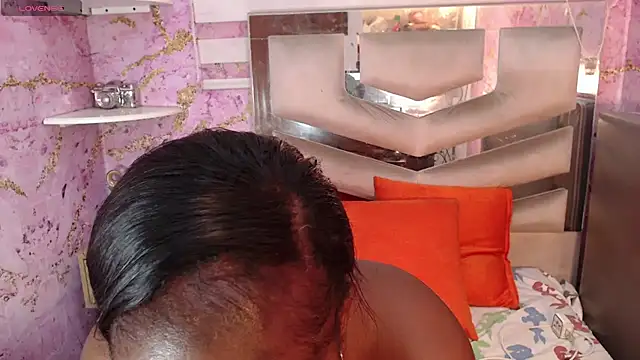 Snapshot of EBONNYGODDESXXX chatting on November 23, 2025, 12:05 pm EBONNYGODDESXXX online show from November 23, 2025, 12:05 pm