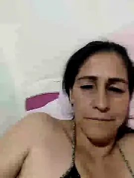 Snapshot of _Scarlett_Sweet chatting on February 19, 2025, 4:34 am Scarlett Sweet online show from February 19, 2025, 4:34 am