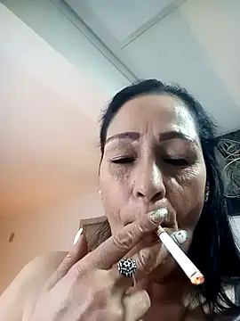 Snapshot of _Scarlett_Sweet chatting on October 3, 2025, 11:24 pm Scarlett Sweet online show from October 3, 2025, 11:24 pm