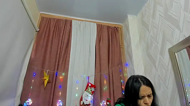 Snapshot of veronica_salas chatting on December 26, 2024, 10:31 pm veronica salas online show from December 26, 2024, 10:31 pm