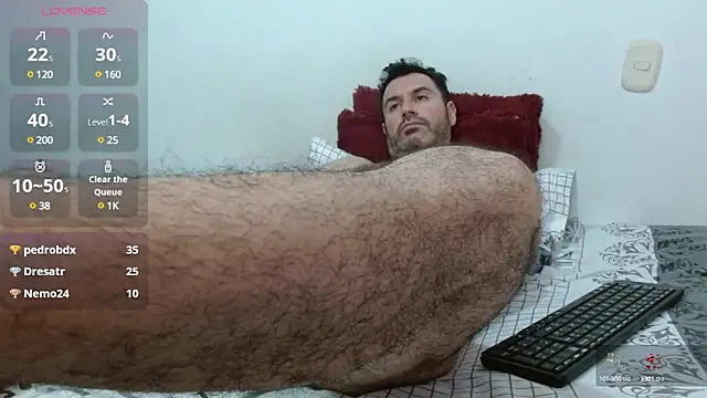 Snapshot of rodrher81 chatting on January 11, 2025, 6:12 pm rodrher81 online show from January 11, 2025, 6:12 pm