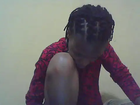 Snapshot of Smillie_prety chatting on November 4, 2025, 4:33 am Smillie prety online show from November 4, 2025, 4:33 am